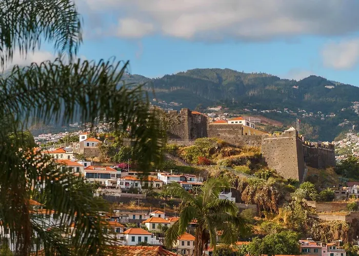 Guestready - Relaxing Escape With Pool Funchal (Madeira)